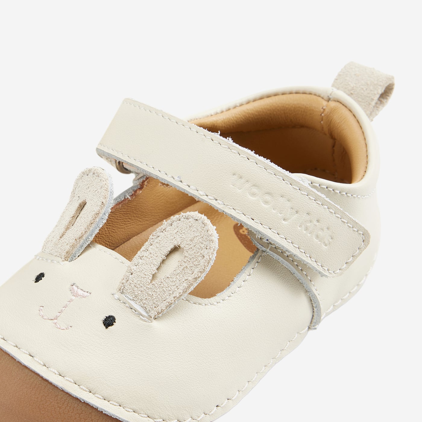 Animal spirits - Rabbit White