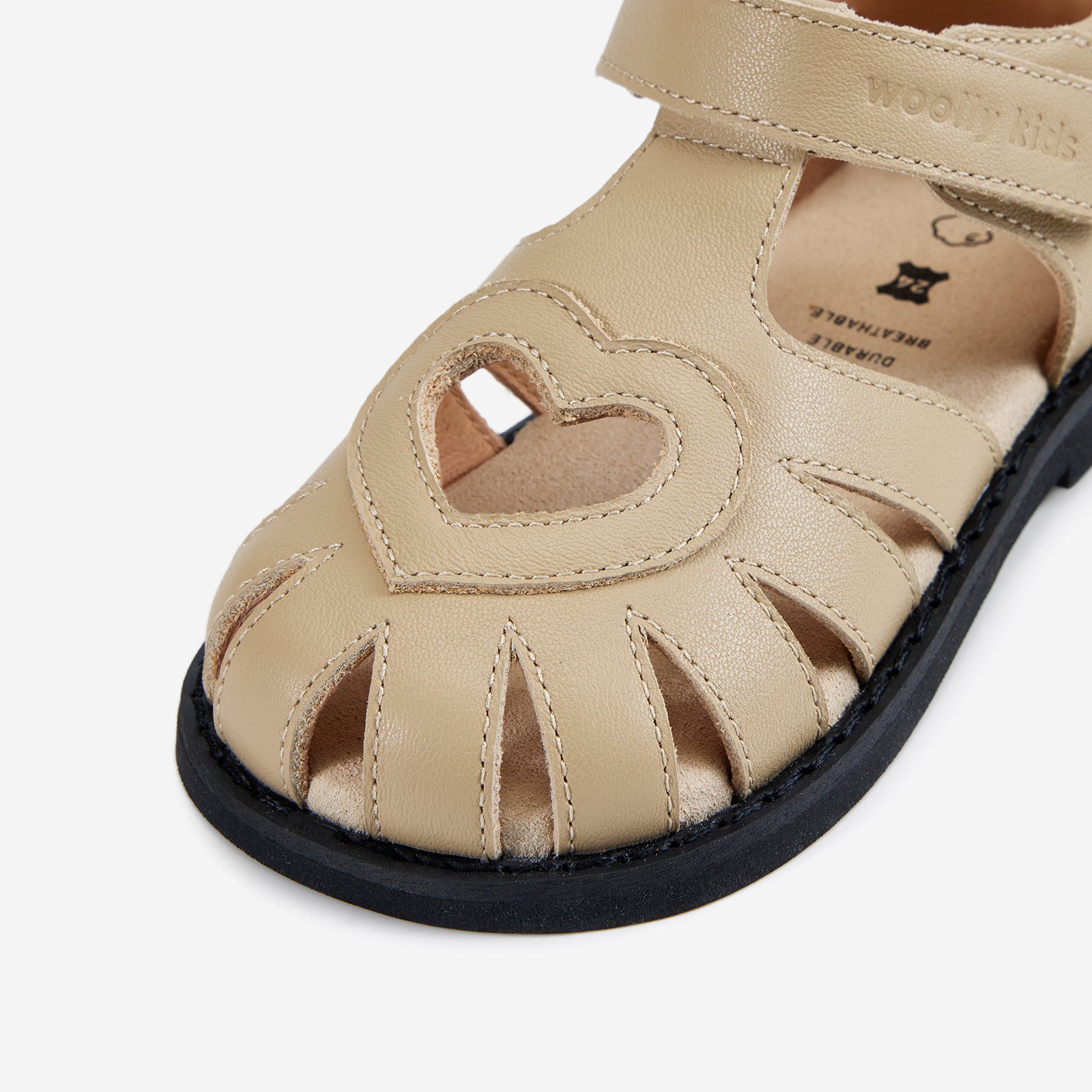 Emiko - Oatmeal - Woolly Kids - detail