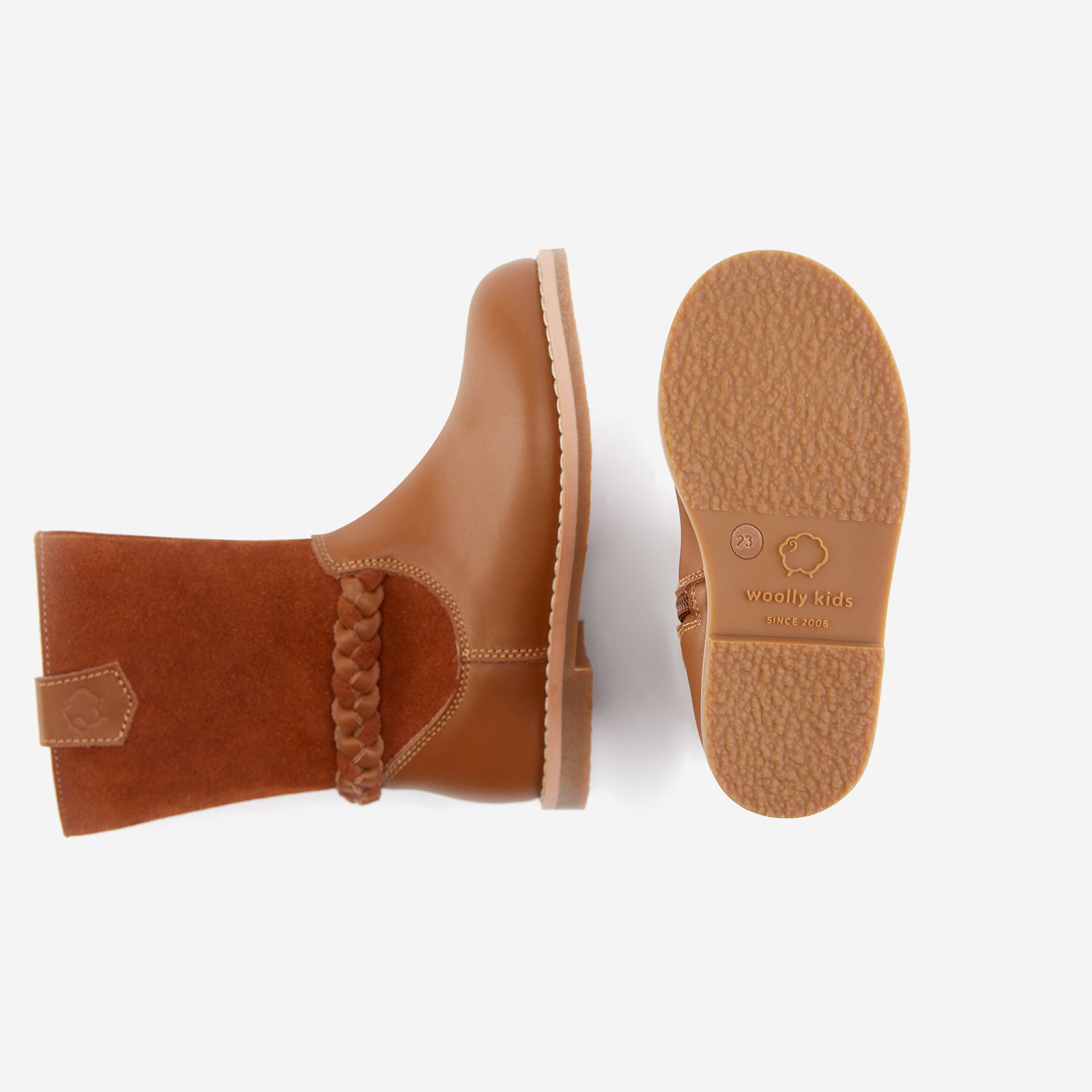 Luna - Chestnut Brown