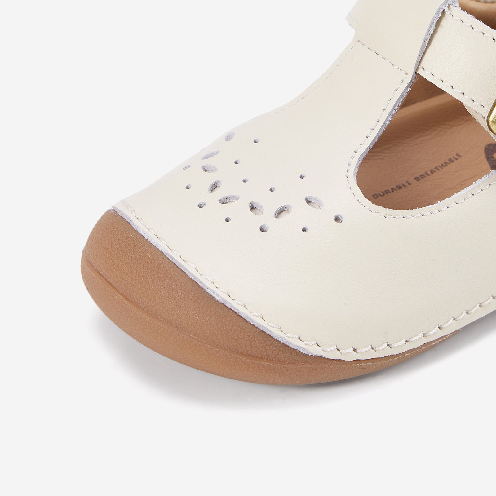 Mini Casey Ivory - Toe Detail