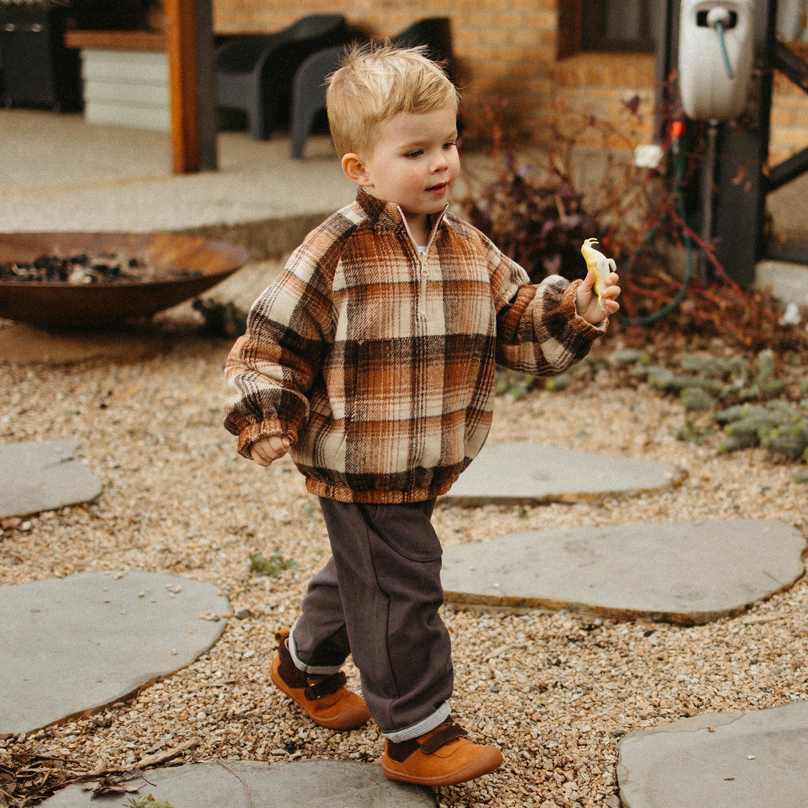 Nate - Chestnut Brown