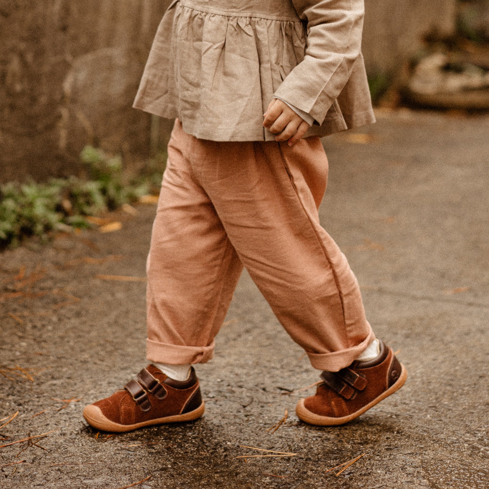 Rusty - Reddish Brown