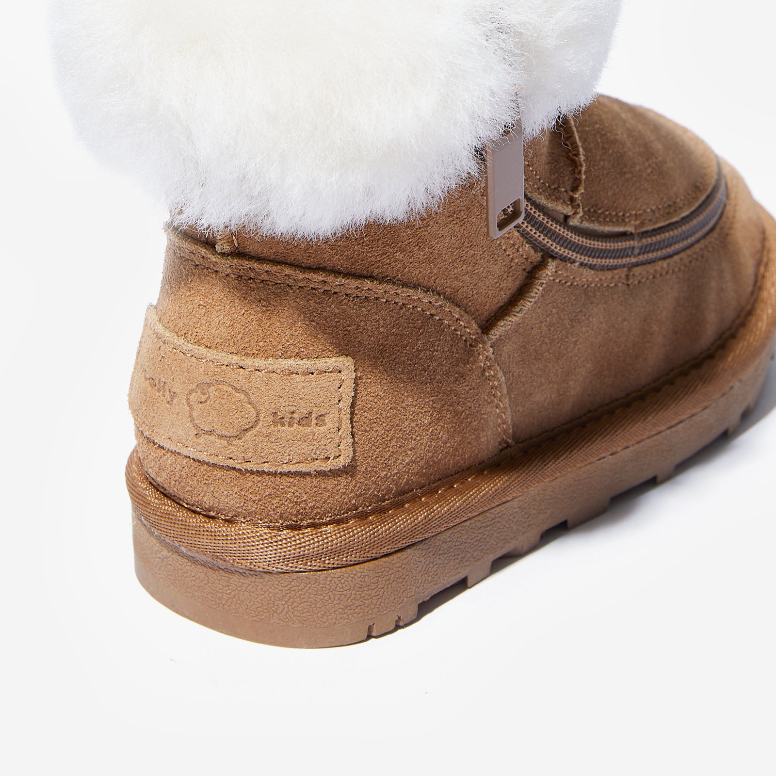 Vicky - Chestnut Brown