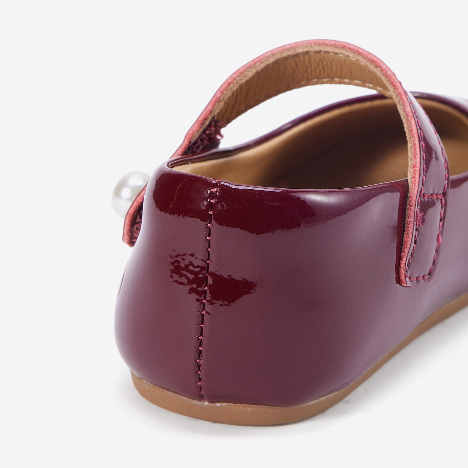 Mini Pearl Ruby Red - Heel Detail
