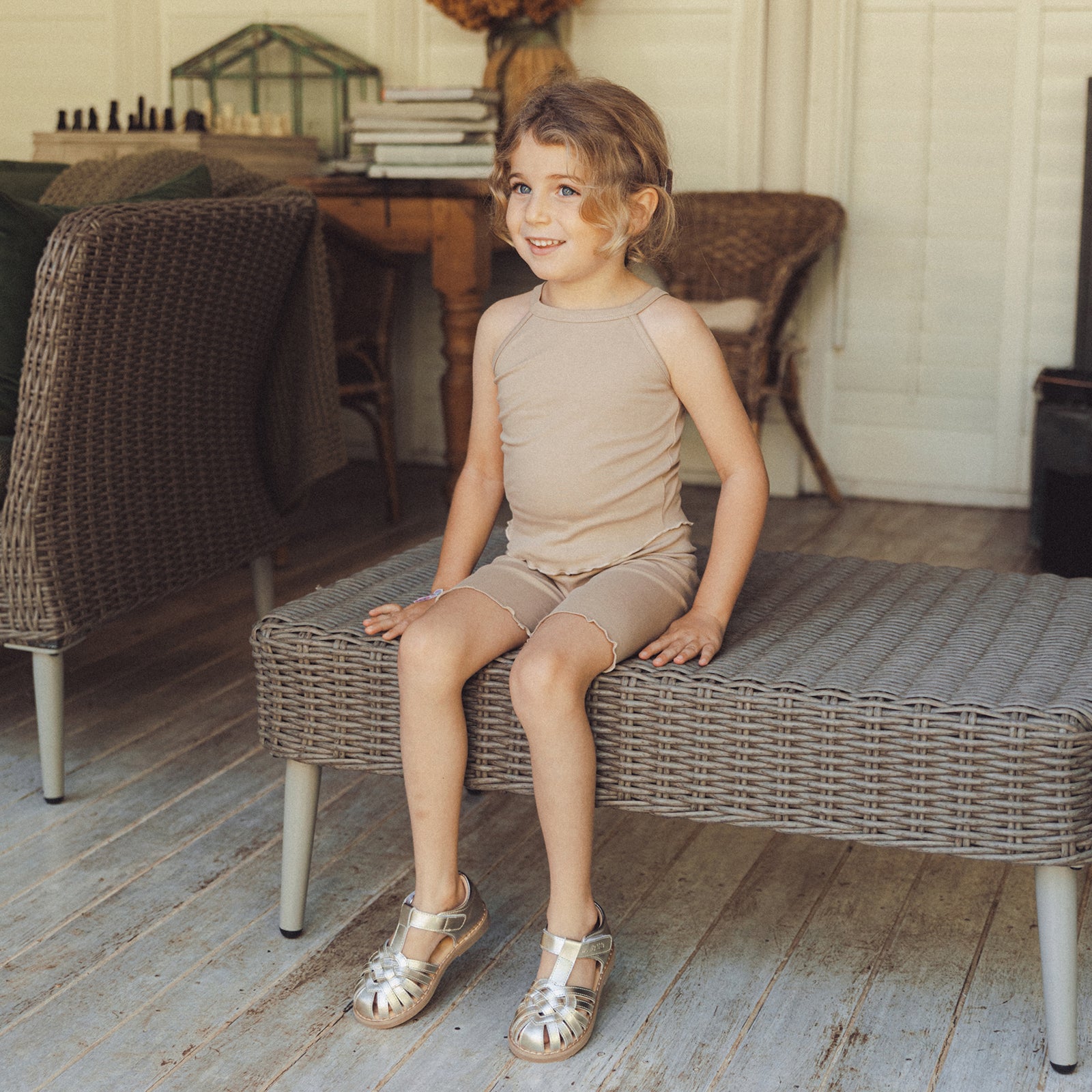 Sela - Wheatland gold