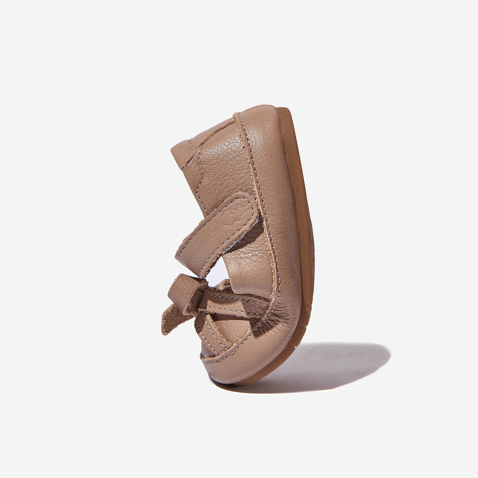 Bow Flats - Acorn Brown