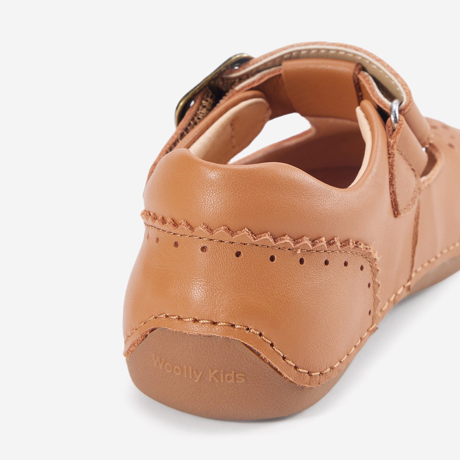 Casey Cocoa Brown - Heel Detail