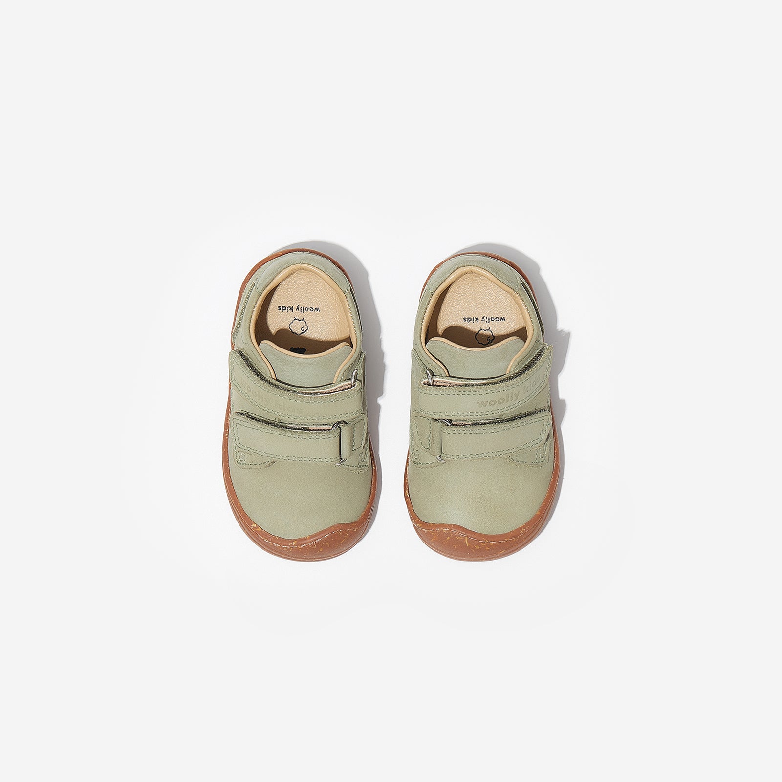 Chino - Asparagus Green - Woolly Kids - lifestyle photo