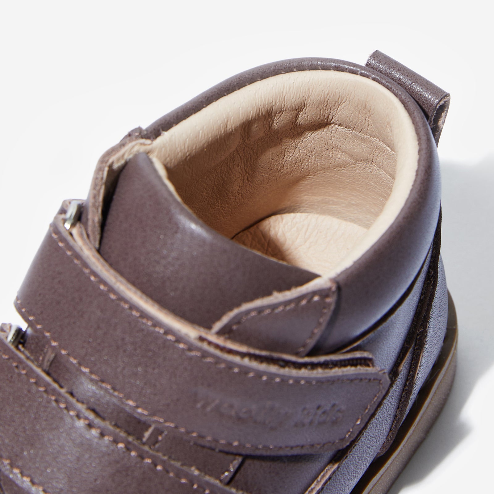 Cyril - Coffee Brown