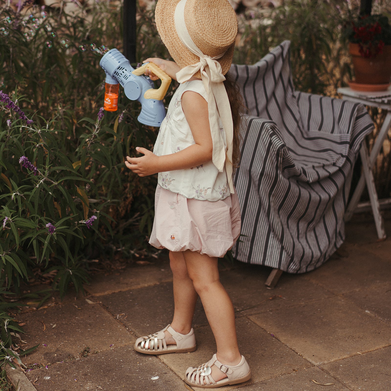 Dane - Blossoms Pink