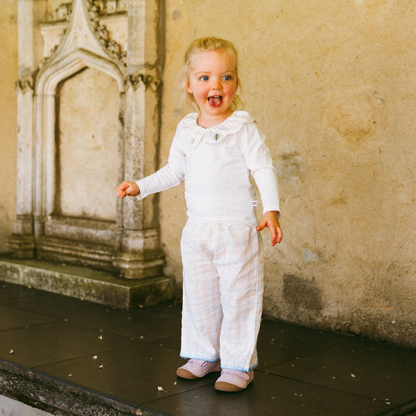 Eimile - Gooseberry Pink