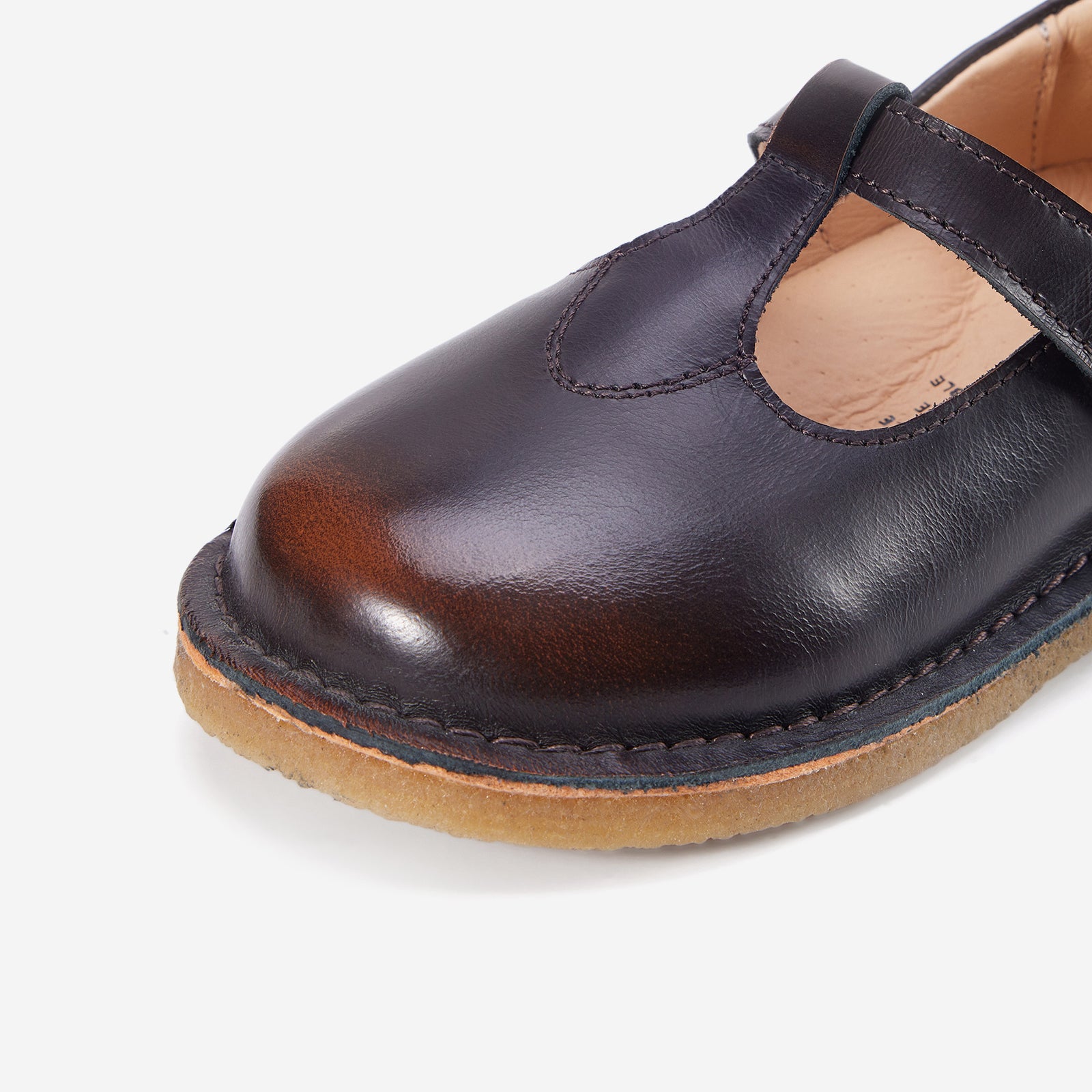 Eleanor Cinnamon Brown - Toe Detail