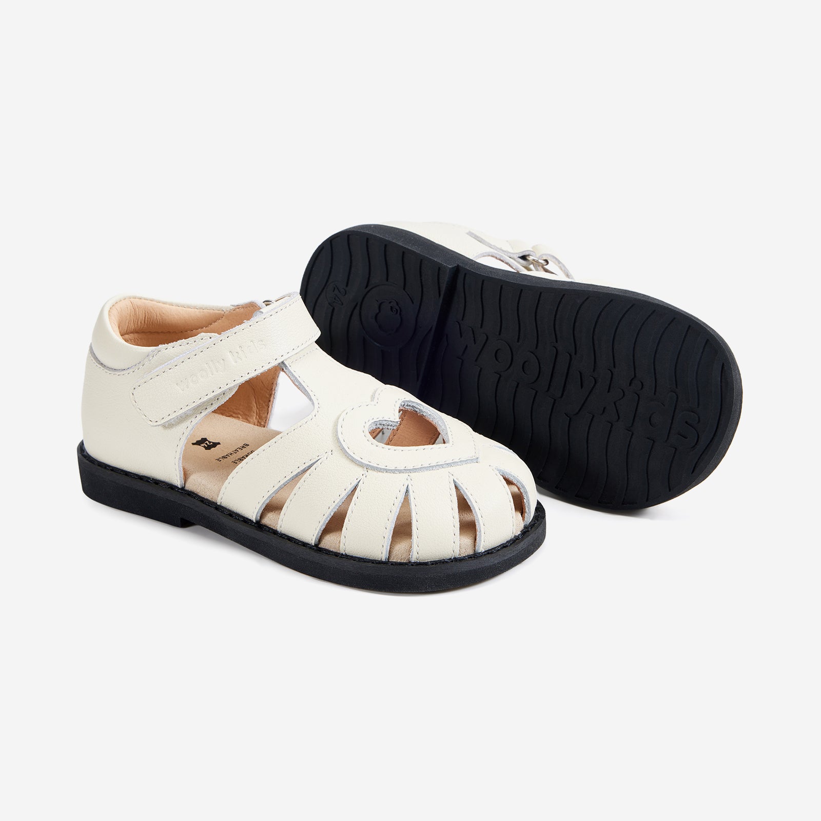 Emiko - Cream White - Woolly Kids - detail