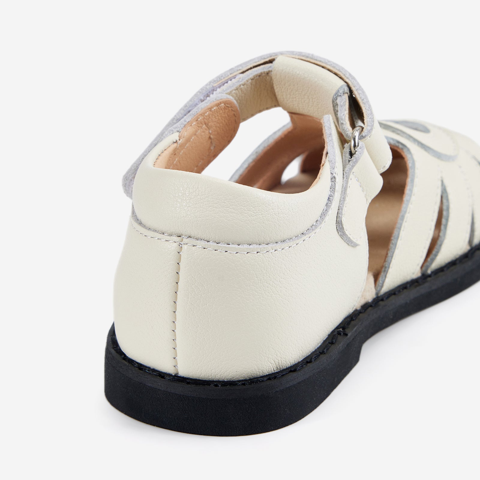 Emiko - Cream White - Woolly Kids - detail