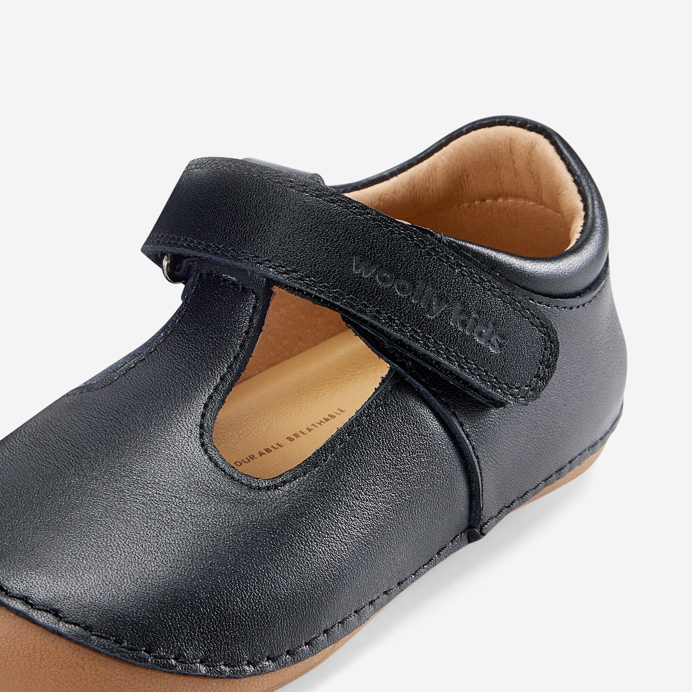 Henry - Obsidian Black