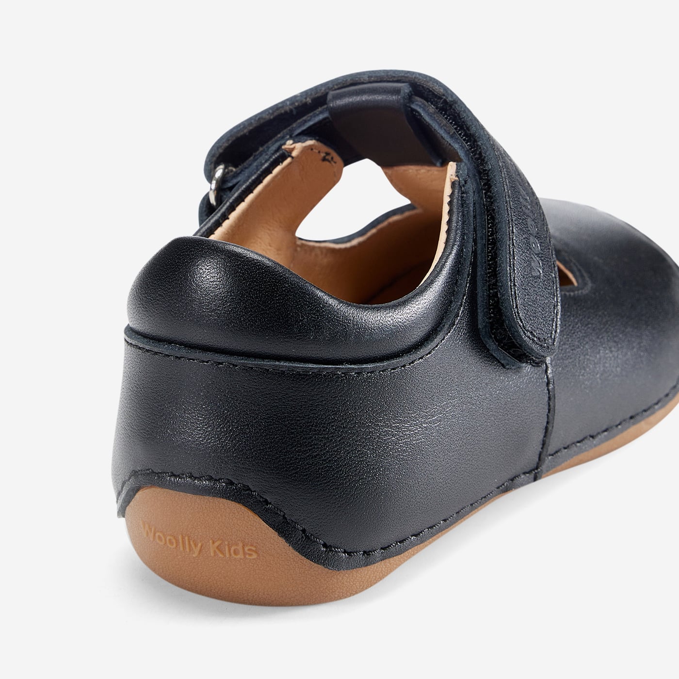 Henry - Obsidian Black