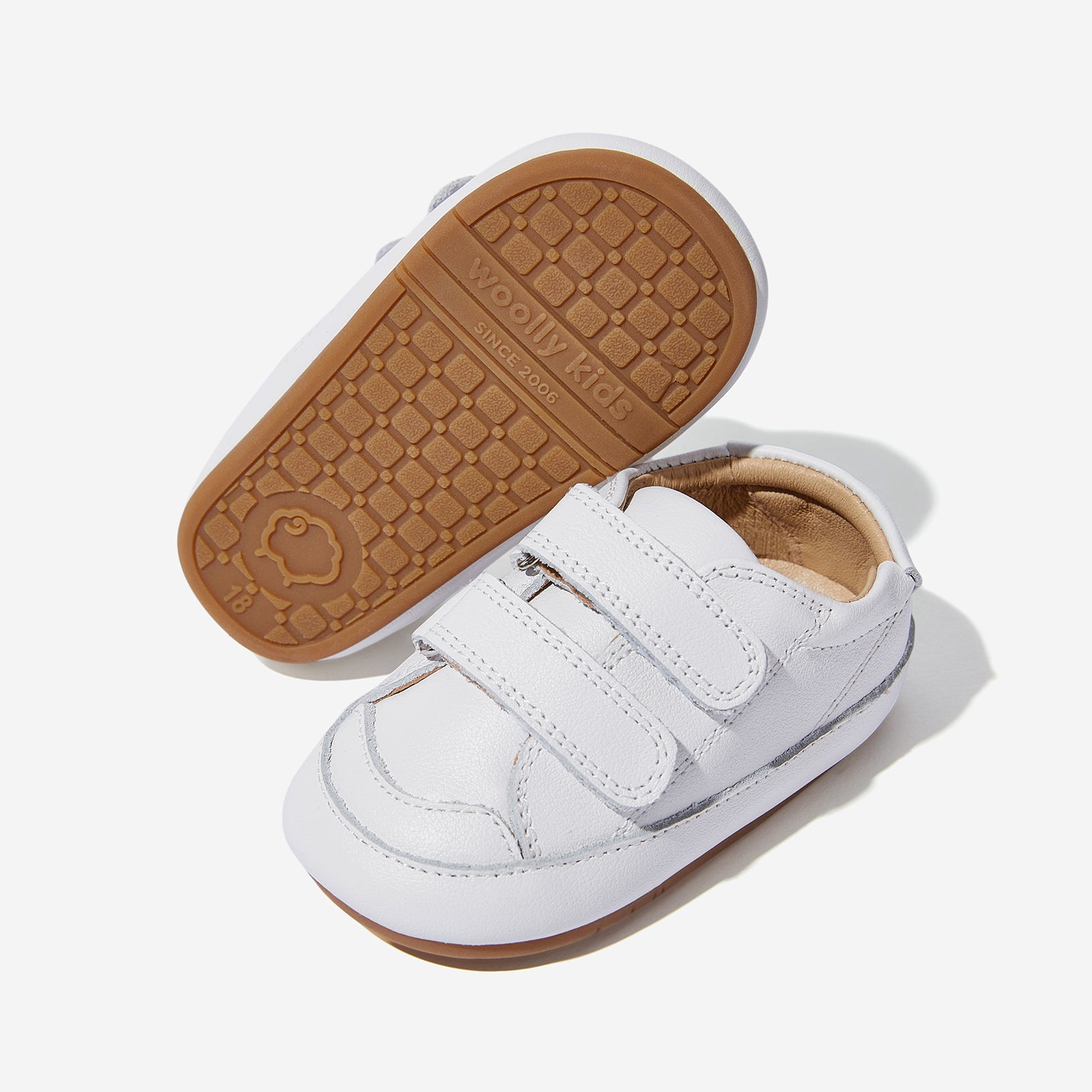 Macaron Flats - White