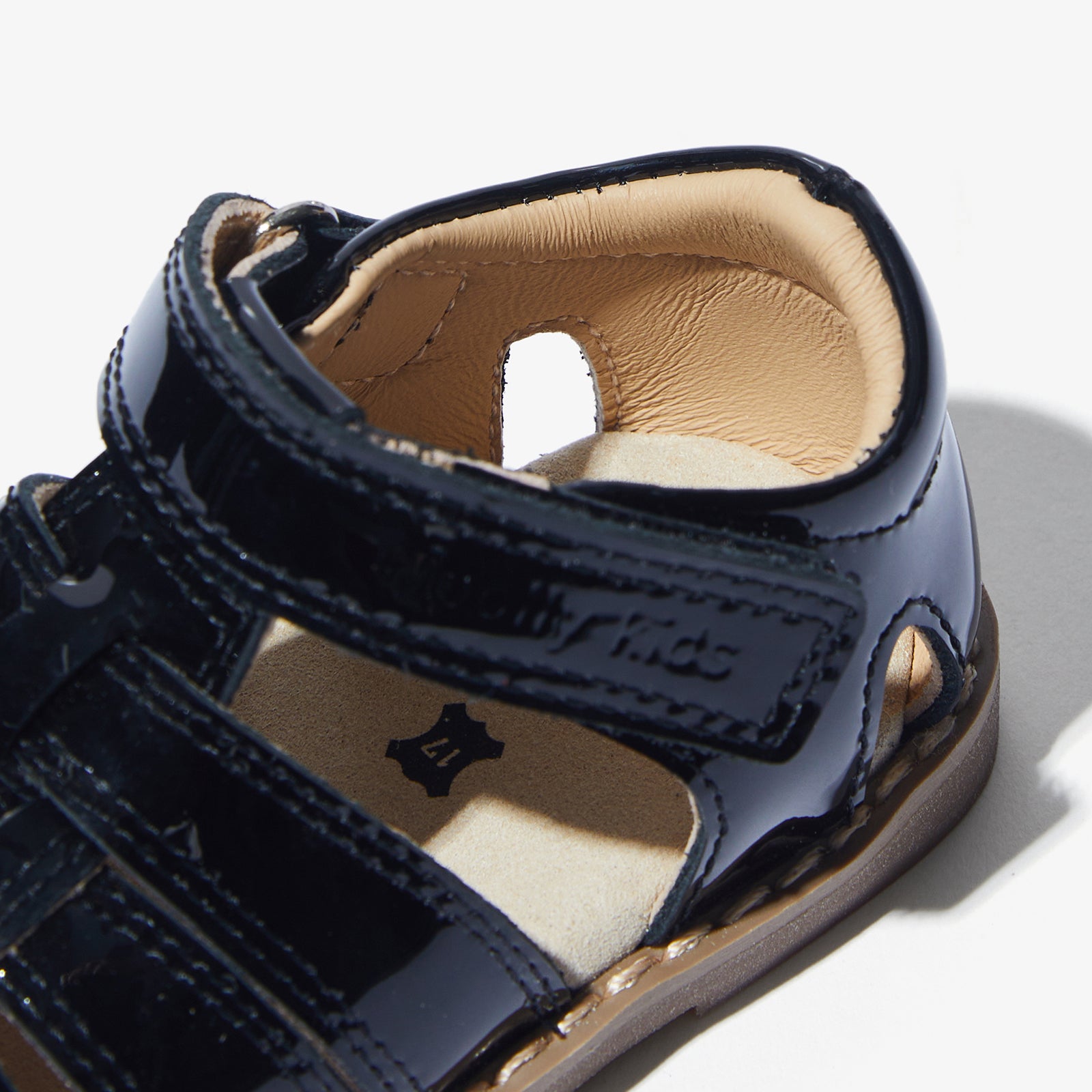 Mini Billie - Obsidian