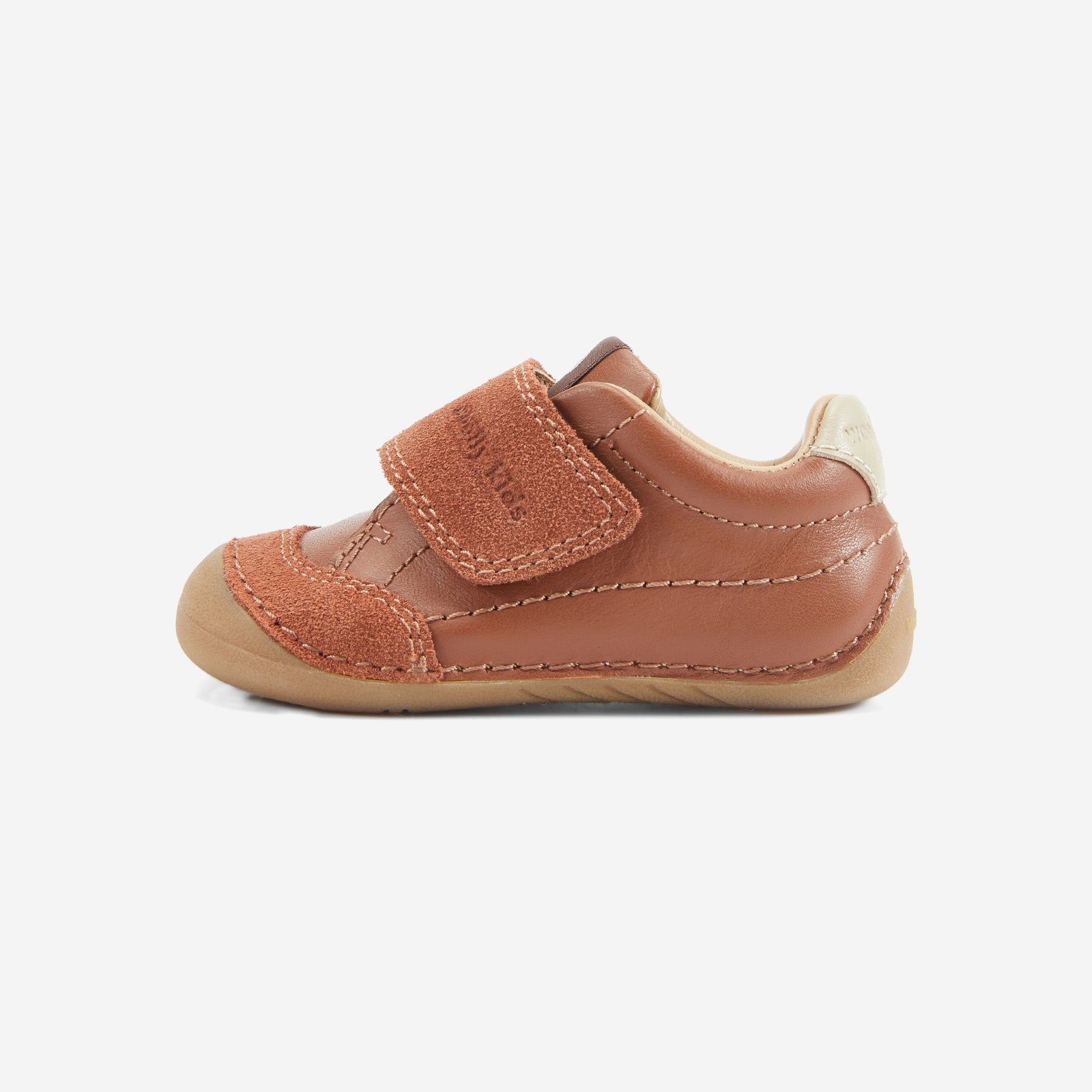 Voye - Reddish Brown