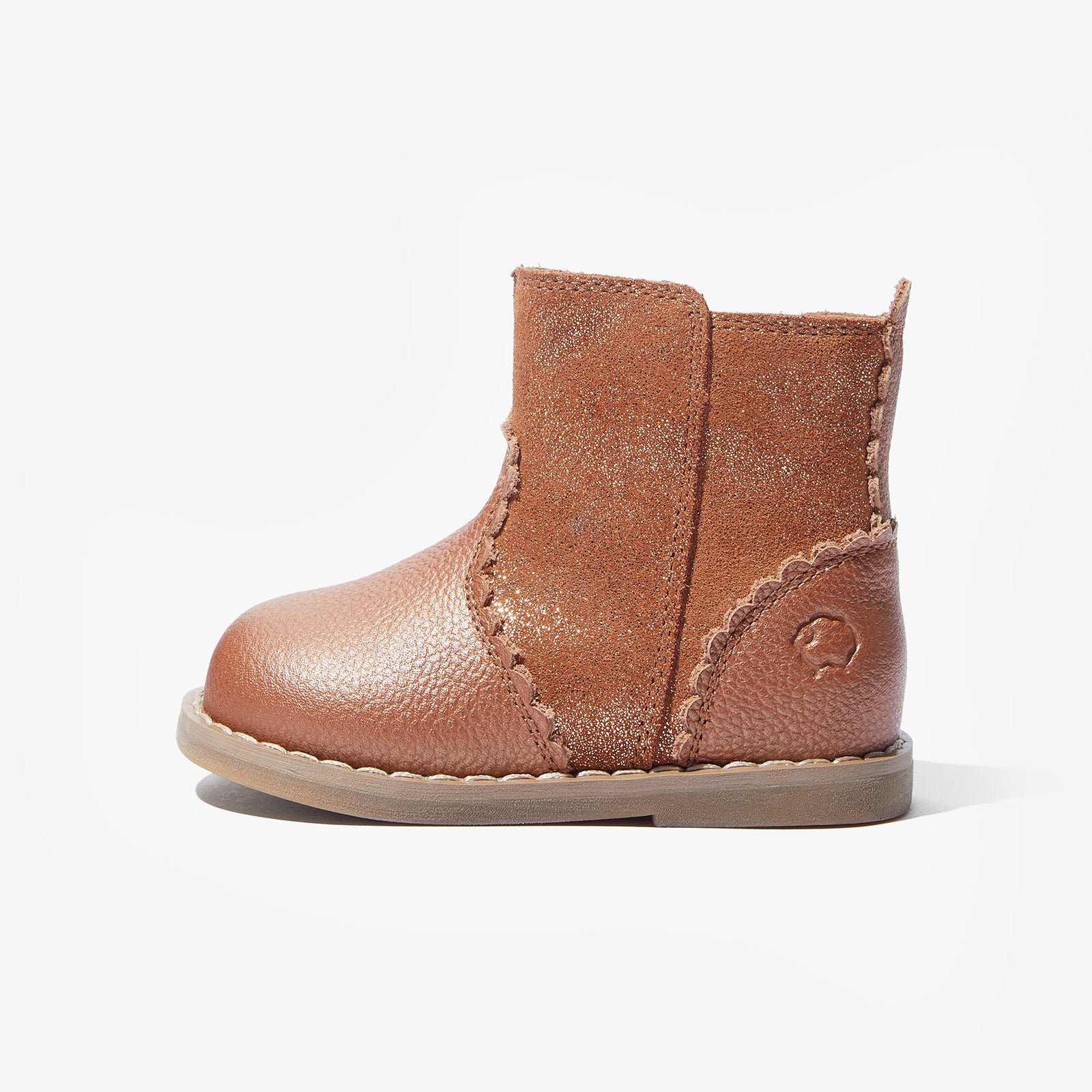 Elsa - Golden Brown - Woolly Kids - lifestyle